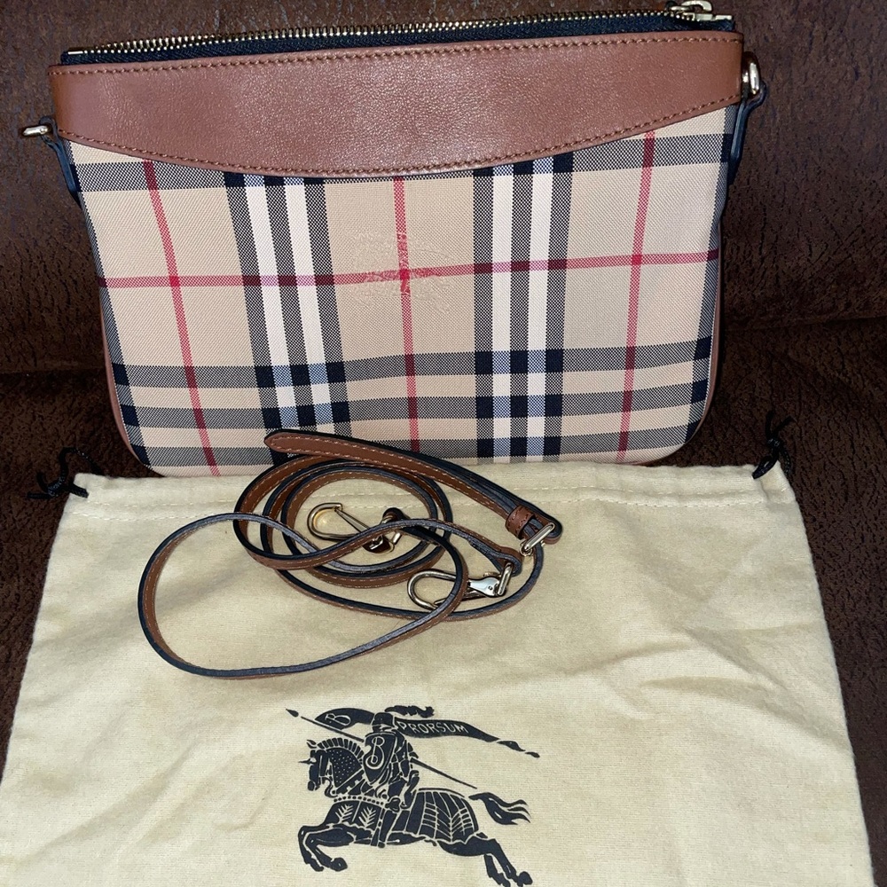 Burberry crossbody